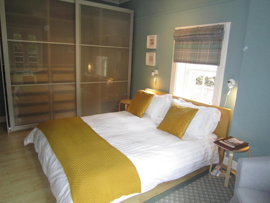 Georgian Guest House room 6